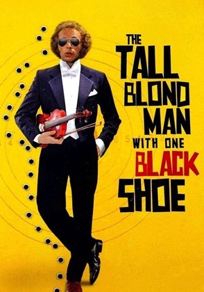 ჯაშუშთა თამაშები გრძელდება. სპეცსამსახურებს არ შეუძლიათ უყურადღებოდ დატოვონ მაღალი ქერა მამაკაცი. უღრუბლო რომანტიკული მოგზაურობა რიო–დე–ჟანეიროში გადაიქცევა თავგადასავლად ჯეიმს ბონდის სტილში.