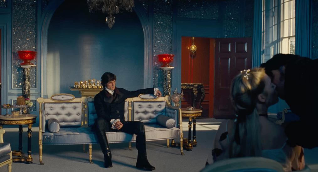 ვნებიანი და მღელვარე სიყვარულის ისტორია, რომელიც იორკშირის ჭაობების ფონზე ვითარდება. ამბავი ჰითკლიფსა და კეტრინის ინტენსიურ და დამანგრეველ ურთიერთობაზე.